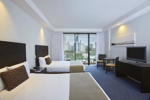 Crowne Plaza Surfers Paradise, An IHG Hotel - Holiday Jervis Bay 37