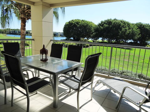 Waterfront Resort Villa With Buggy - Holiday Jervis Bay 1