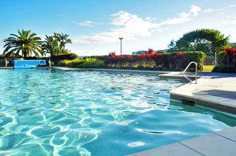 Waterfront Resort Villa With Buggy - Holiday Jervis Bay 23