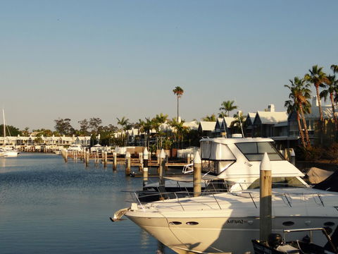 Waterfront Resort Villa With Buggy - Holiday Jervis Bay 28