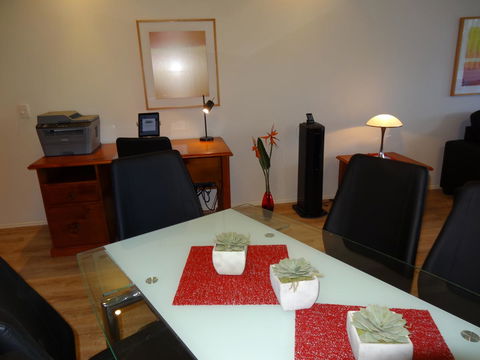 Waterfront Resort Villa With Buggy - Holiday Jervis Bay 8