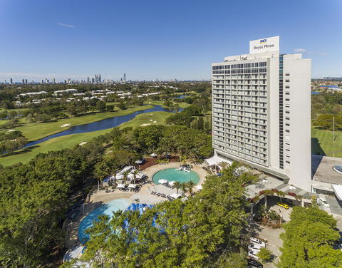 RACV Royal Pines Resort Gold Coast - Holiday Jervis Bay 0
