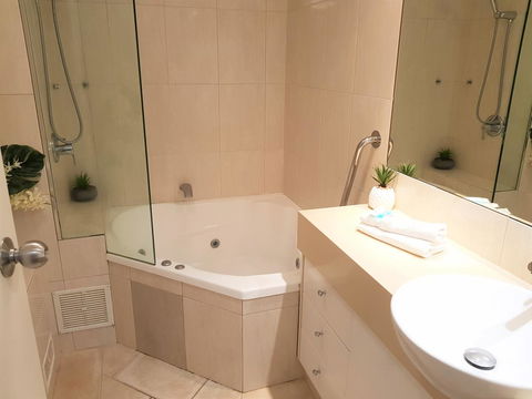 Gemini Court Holiday Apartments - Holiday Jervis Bay 41