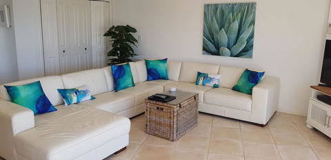 Gemini Court Holiday Apartments - Holiday Jervis Bay 24
