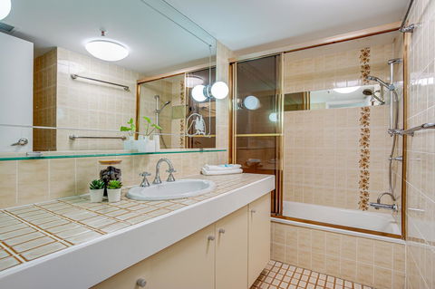 Gemini Court Holiday Apartments - Holiday Jervis Bay 11