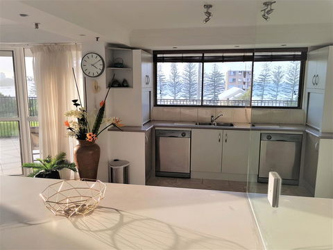 Gemini Court Holiday Apartments - Holiday Jervis Bay 34
