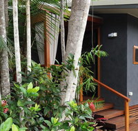 Forest Lodge Little Villa - Holiday Jervis Bay
