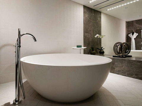 Sofitel Brisbane Central - Holiday Jervis Bay 34