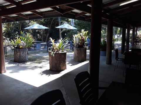Speewah Country Tavern - Holiday Jervis Bay 9