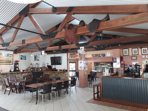 Speewah Country Tavern - Holiday Jervis Bay 10
