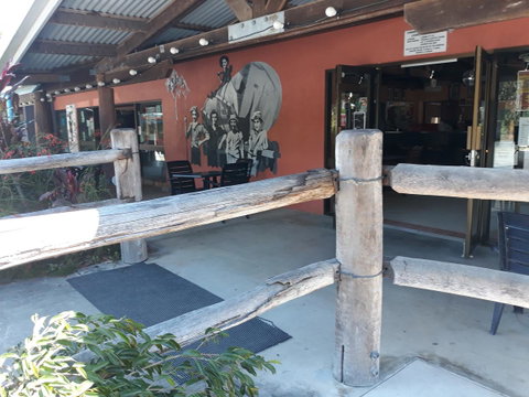 Speewah Country Tavern - Holiday Jervis Bay 7