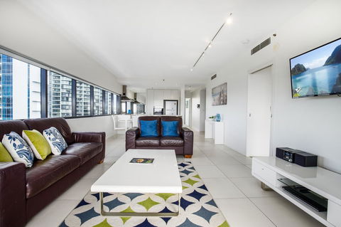 Ultra Broadbeach - Holiday Jervis Bay 10