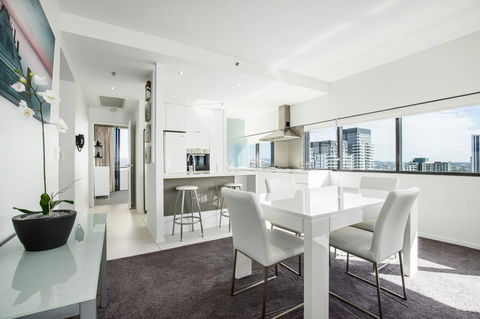 Ultra Broadbeach - Holiday Jervis Bay 30