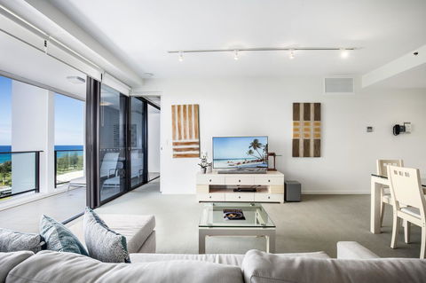 Ultra Broadbeach - Holiday Jervis Bay 36