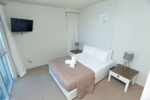 Chevron Renaissance - Private Apartments - Holiday Jervis Bay 15