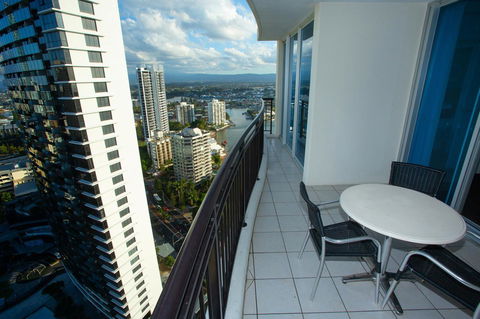 Chevron Renaissance - Private Apartments - Holiday Jervis Bay 33