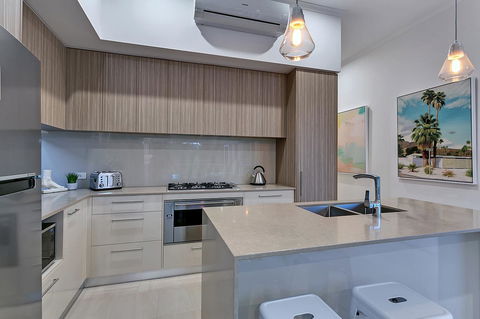 Oceans Edge Holiday Home - Holiday Jervis Bay 8