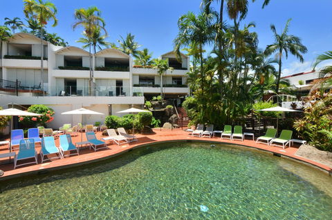 Club Tropical Resort - Official Onsite Reception & Check In - Holiday Jervis Bay 10