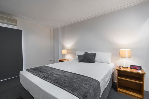 Cosmopolitan Motel & Serviced Apartments - Holiday Jervis Bay 3
