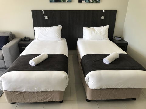 Sunshine Tower Hotel - Holiday Jervis Bay 6