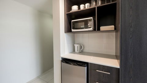 Sunshine Tower Hotel - Holiday Jervis Bay 8