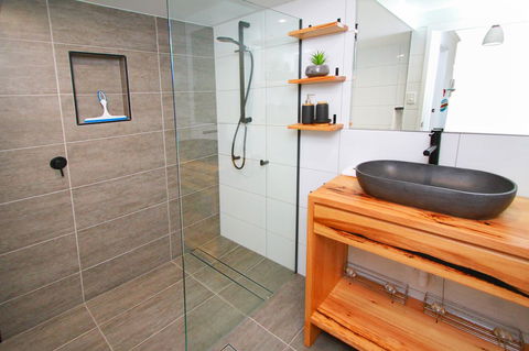 Narrowneck Court Holiday Apartments - Holiday Jervis Bay 29