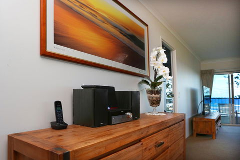 Narrowneck Court Holiday Apartments - Holiday Jervis Bay 33