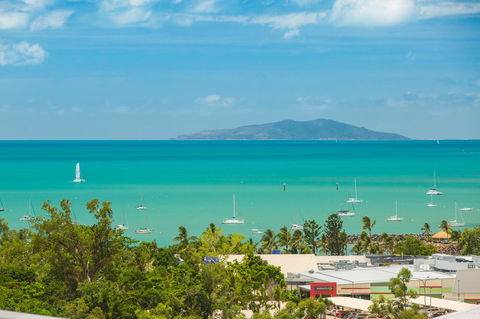 Azure Sea Whitsunday Resort - Holiday Jervis Bay 39
