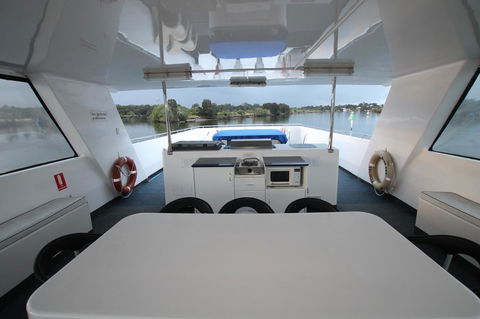 Coomera Houseboats - Holiday Jervis Bay 25