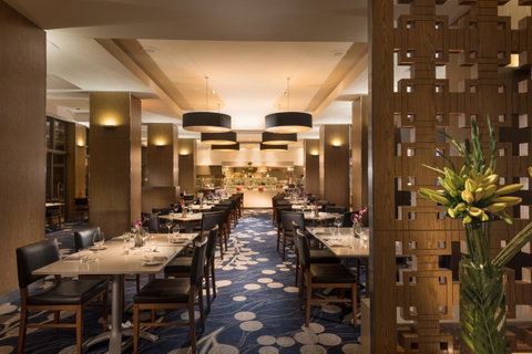 Sofitel Gold Coast Broadbeach - Holiday Jervis Bay 31