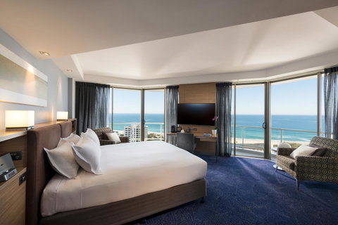 Sofitel Gold Coast Broadbeach - Holiday Jervis Bay 17
