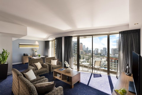 Sofitel Gold Coast Broadbeach - Holiday Jervis Bay 21