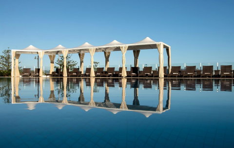 Sofitel Gold Coast Broadbeach - Holiday Jervis Bay 9