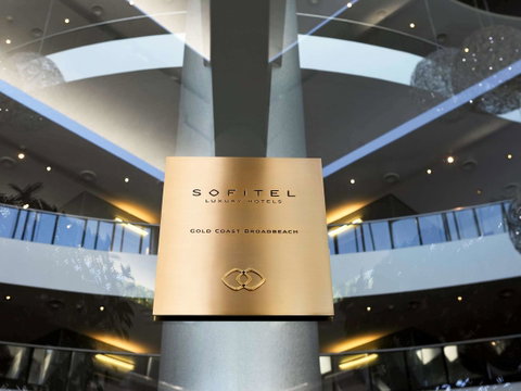 Sofitel Gold Coast Broadbeach - Holiday Jervis Bay 12