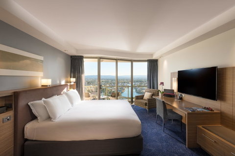 Sofitel Gold Coast Broadbeach - Holiday Jervis Bay 19