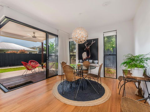Sam's Buderim Mountain Guest House - Holiday Jervis Bay 2