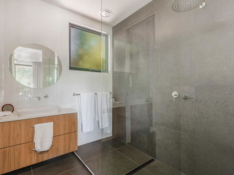 Sam's Buderim Mountain Guest House - Holiday Jervis Bay 18