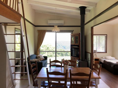 Montville Holiday Apartments - Holiday Jervis Bay 12