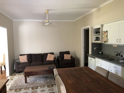 Montville Holiday Apartments - Holiday Jervis Bay 15
