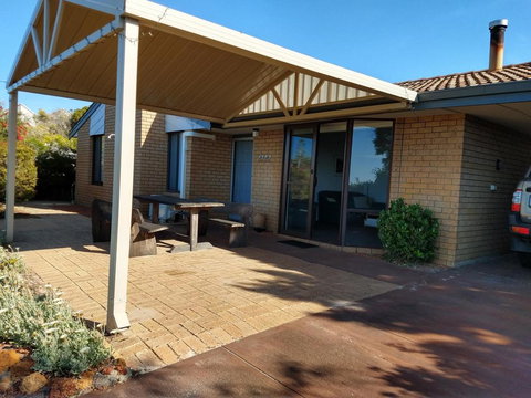 Wave Walk - Holiday Jervis Bay 3