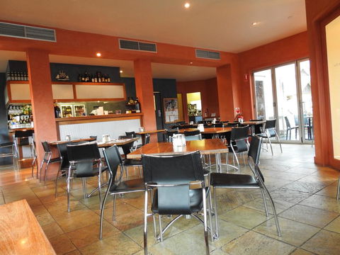 Waves Luxury Suites - Holiday Jervis Bay 0