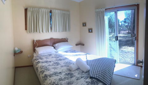 Whiskey Gully Wines - Holiday Jervis Bay 2