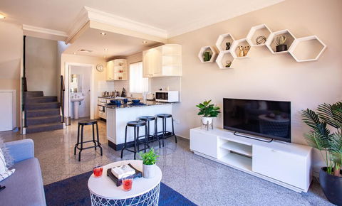 Your Home Here In Sydney - Holiday Jervis Bay 0