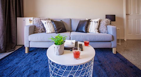Your Home Here In Sydney - Holiday Jervis Bay 2