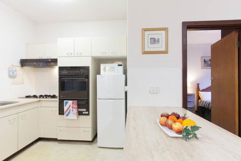 B3 Crawley Apartment 1 BRM & Sleepout Near UWA - Holiday Jervis Bay 4