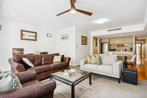 BANN2/5 - Bannister Heritage Hideaway - Holiday Jervis Bay 0