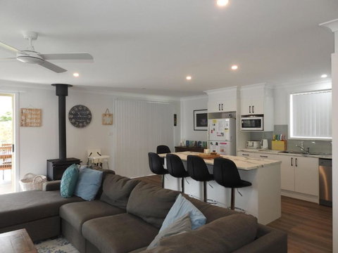 Baroona By The Beach - Holiday Jervis Bay 3