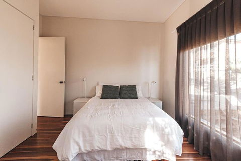 BAY PROPERTIES . The Big Chill - Holiday Jervis Bay 4