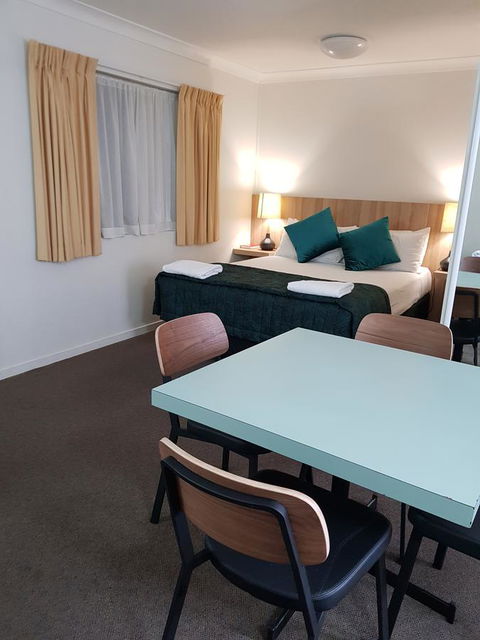 Southport Motel & Apartments - Holiday Jervis Bay 5