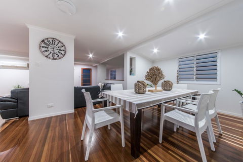 Hayman Views - Holiday Jervis Bay 13